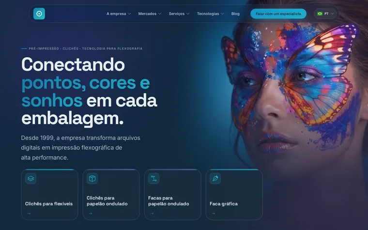 Página inicial do site de uma indústria de clichês flexográficos, com a marca do cliente trocada por um selo neutro.